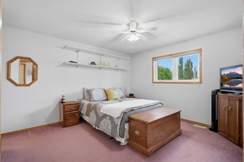 14 Wildrose Drive, Sylvan Lake, AB 