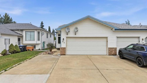 14 Wildrose Drive, Sylvan Lake, AB 
