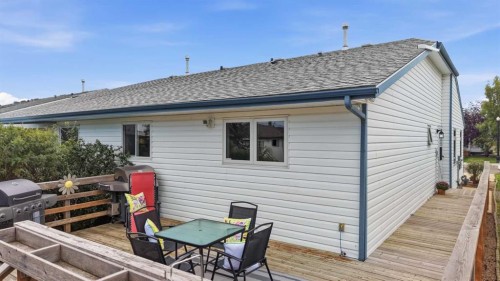 14 Wildrose Drive, Sylvan Lake, AB 