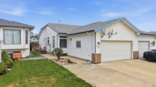14 Wildrose Drive, Sylvan Lake, AB 