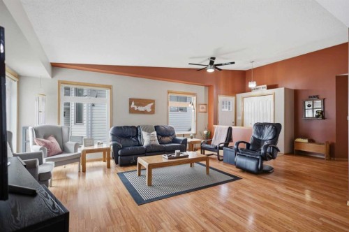 14 Wildrose Drive, Sylvan Lake, AB 