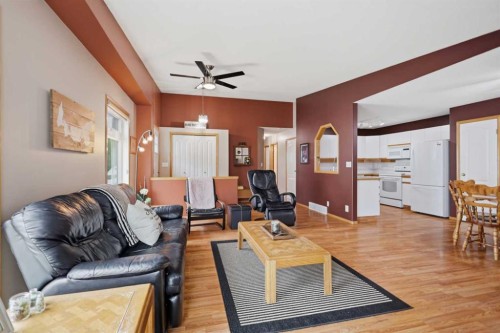 14 Wildrose Drive, Sylvan Lake, AB 