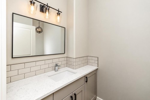 22 Atter Close, Red Deer, AB 