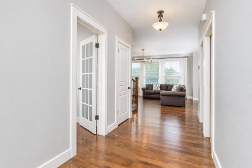 22 Atter Close, Red Deer, AB 