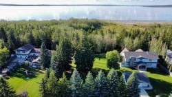 24-41124 RANGE ROAD 282  Rural Lacombe County, AB T4L 2N3