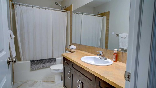 31 Vickers Close, Red Deer, AB 