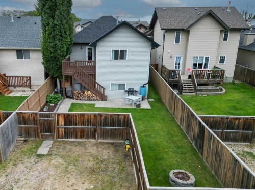 31 Vickers Close, Red Deer, AB 