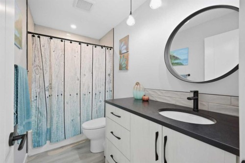 2 Densmore Crescent, Red Deer, AB 