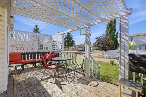 2 Densmore Crescent, Red Deer, AB 