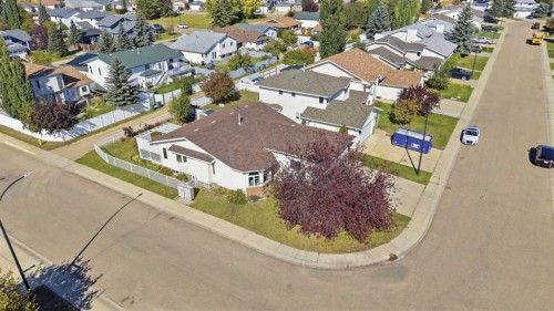 2 Densmore Crescent, Red Deer, AB 