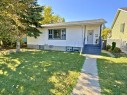 5548 44 Avenue, Red Deer, AB 