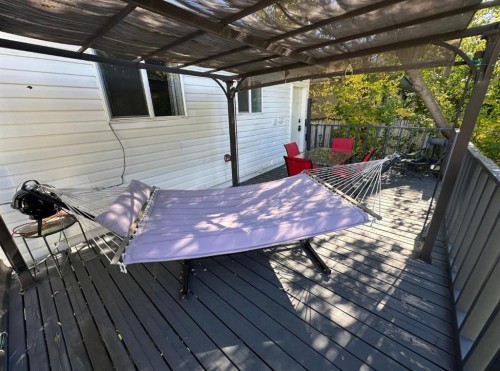 5548 44 Avenue, Red Deer, AB 