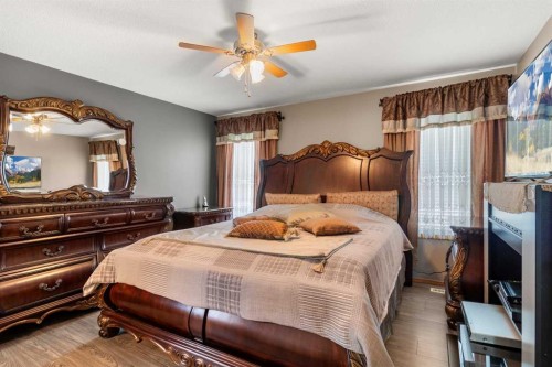 131 Deschner Close, Red Deer, AB 