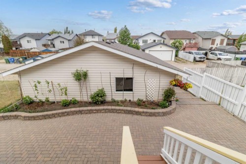 131 Deschner Close, Red Deer, AB 