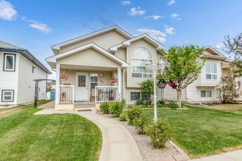 131 Deschner Close, Red Deer, AB 