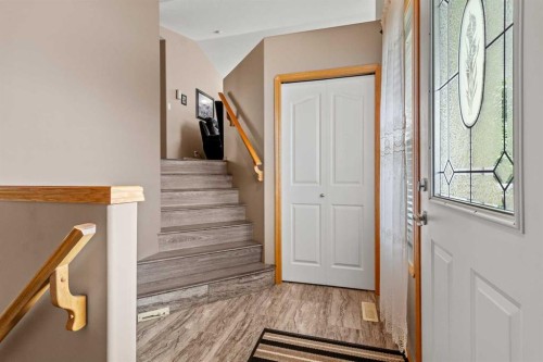 131 Deschner Close, Red Deer, AB 