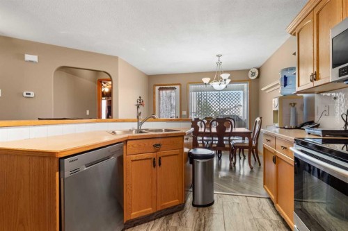 131 Deschner Close, Red Deer, AB 