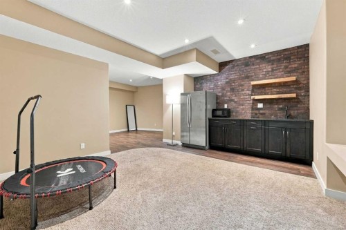 73 Lundberg Crescent, Red Deer, AB 