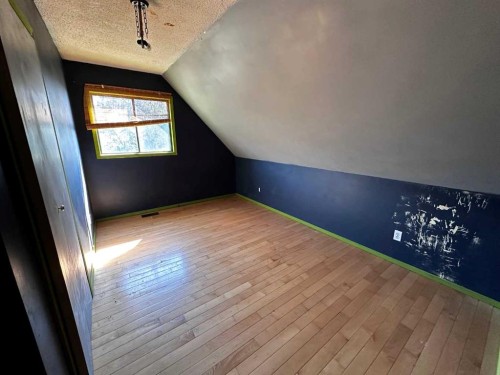 4809 51 Street, Mirror, AB - Indoor Photo Showing Other Room