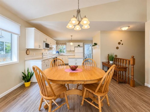 5842 65 Avenue, Rocky Mountain House, AB 