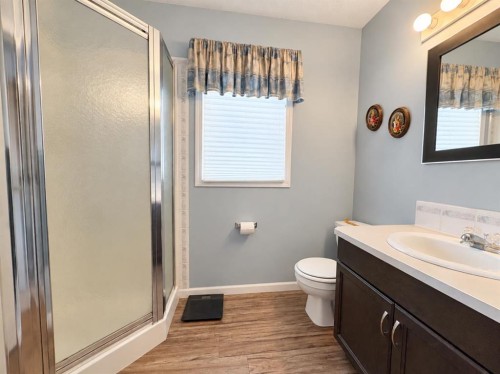 5842 65 Avenue, Rocky Mountain House, AB 