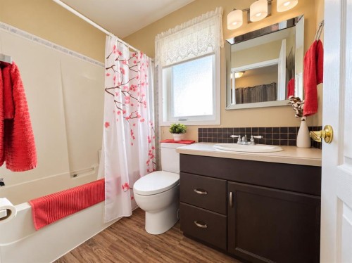 5842 65 Avenue, Rocky Mountain House, AB 
