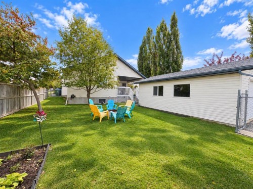 5842 65 Avenue, Rocky Mountain House, AB 
