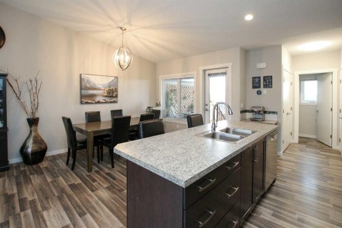338 Spruce Street, Springbrook, AB 