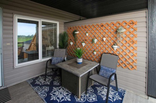 338 Spruce Street, Springbrook, AB 