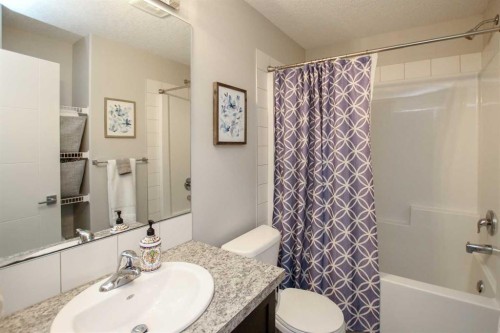 338 Spruce Street, Springbrook, AB 
