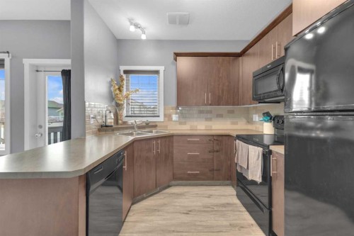 2 Sullivan Close, Red Deer, AB 