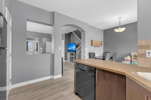 2 Sullivan Close, Red Deer, AB 