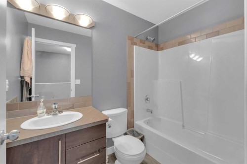 2 Sullivan Close, Red Deer, AB 