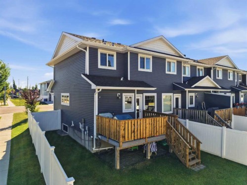 2 Sullivan Close, Red Deer, AB 