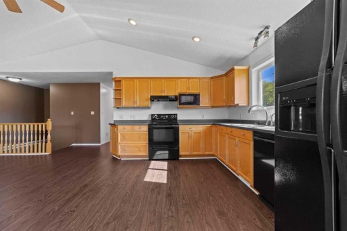 5018 48 Street, Sedgewick, AB 
