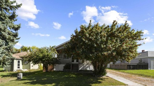 5018 48 Street, Sedgewick, AB 