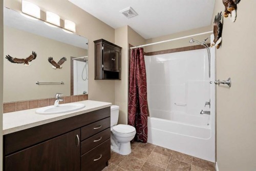 10 Rafferty Court, Sylvan Lake, AB 