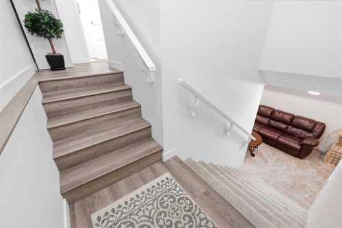 49 Golden Crescent, Red Deer, AB 