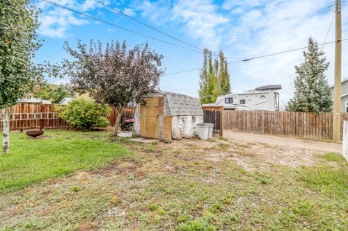 439 Aberdeen Avenue, Carbon, AB 