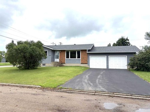 5402 47 Avenue WEST Forestburg, AB T0B 1N0