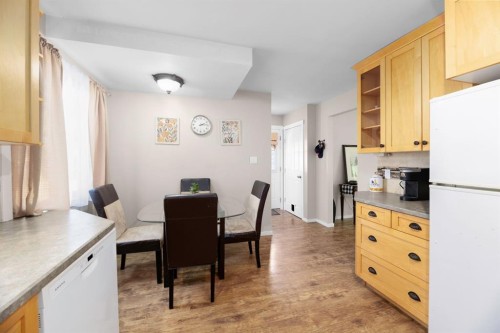 4113 53 Avenue, Innisfail, AB 