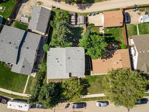 4113 53 Avenue, Innisfail, AB 