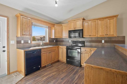 5830 Panorama Drive, Blackfalds, AB 