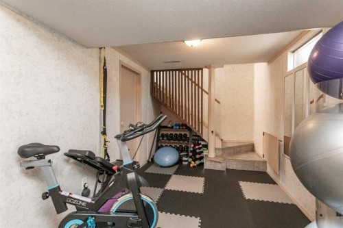59 Mitchell Avenue, Red Deer, AB 
