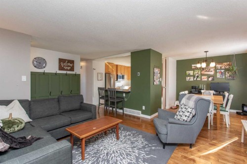 59 Mitchell Avenue, Red Deer, AB 