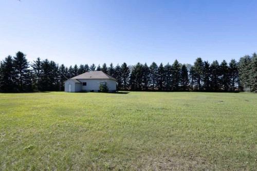 24302 Township Road 40-0, Rural Lacombe County, AB 