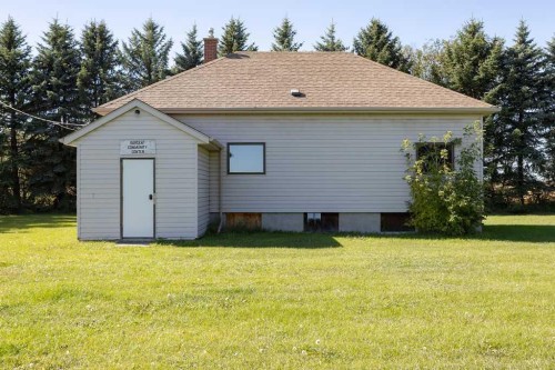 24302 Township Road 40-0, Rural Lacombe County, AB 