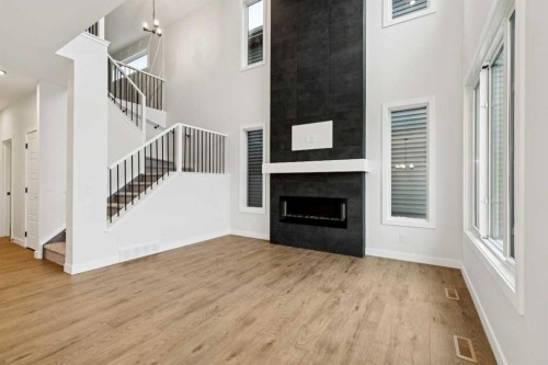 210 Sora Way Se, Calgary, AB 