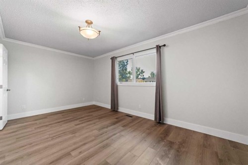 6218 34A Avenue, Edmonton, AB 