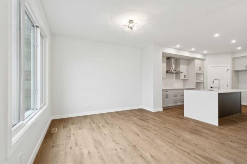 152 Snowberry Common Se, Calgary, AB 